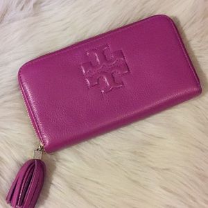 Tory Burch wallet